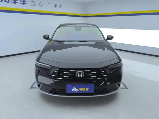 Honda Accord — Фото автомобиля 2
