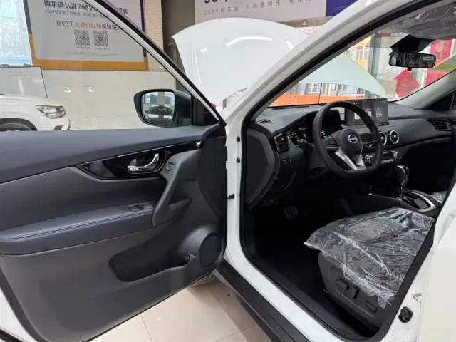 Nissan X-Trail — Фото автомобиля 8