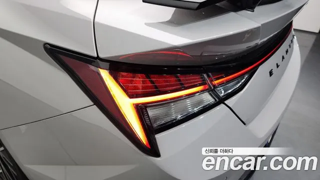 Hyundai AVANTE — Фото автомобиля 21