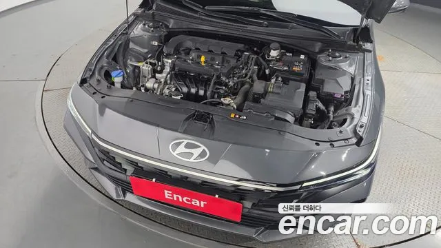 Hyundai AVANTE Новый Avante (CN7) — Фото автомобиля 6
