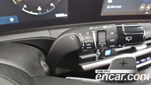 Hyundai Santa Fe MX5 — Фото автомобиля 18