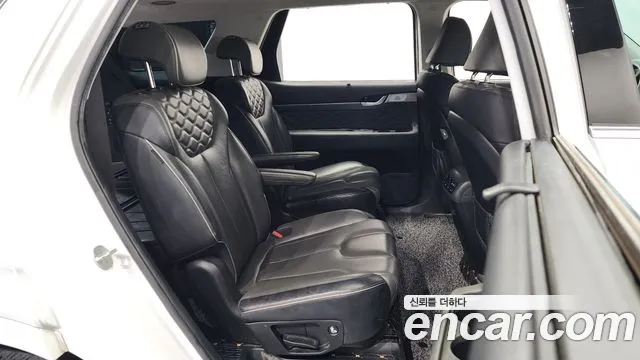 Hyundai Palisade Palisade Дизель 2.2 4WD — Фото автомобиля 12