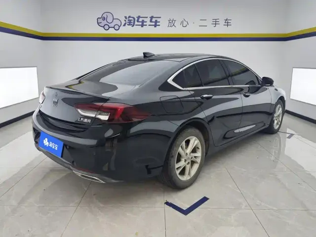 Buick Regal — Фото автомобиля 3