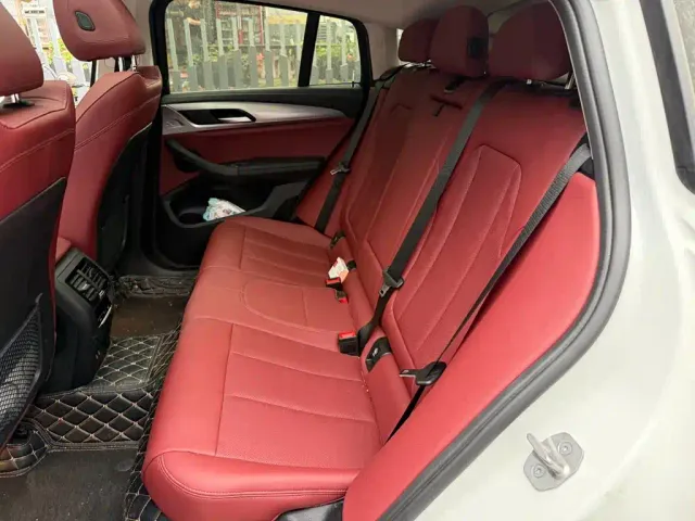 BMW X4 — Фото автомобиля 12