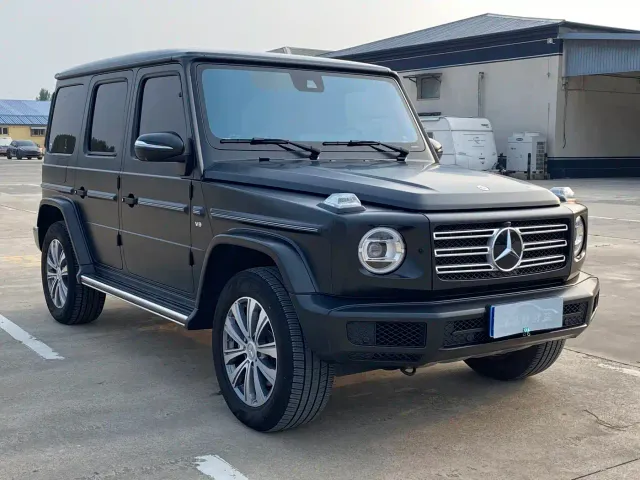 Mercedes-Benz G-Class — Фото автомобиля 3