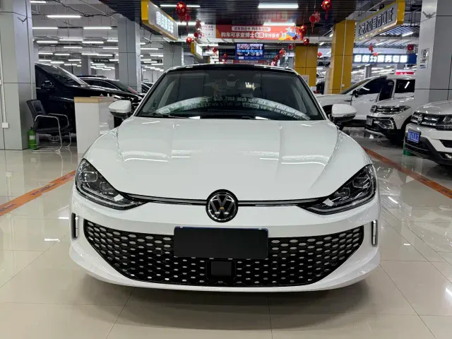 Volkswagen Lamando — Фото автомобиля 2
