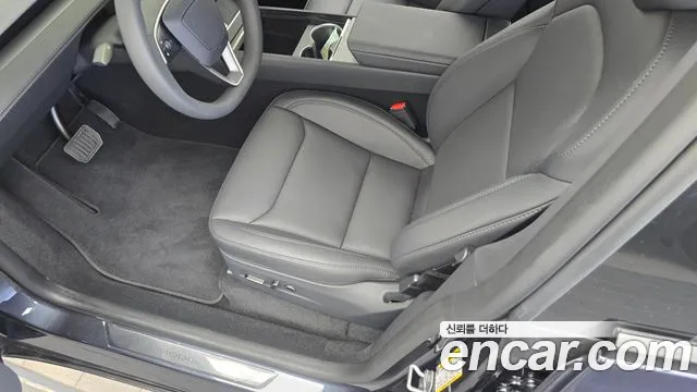 Tesla Model Y — Фото автомобиля 25