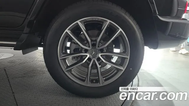 Mercedes-Benz G-Class — Фото автомобиля 18