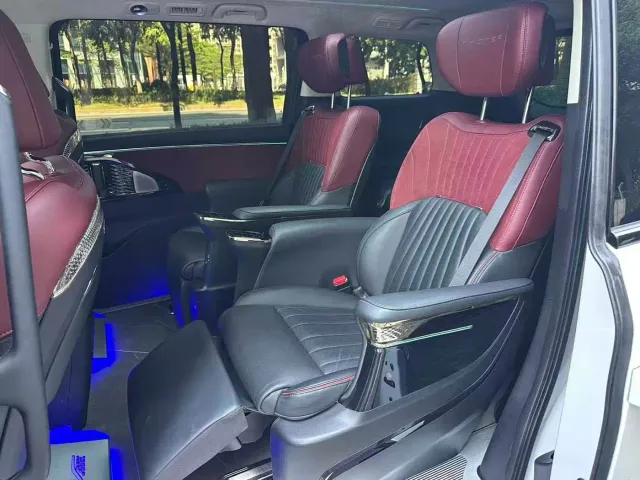 GAC Trumpchi E9 — Фото автомобиля 6