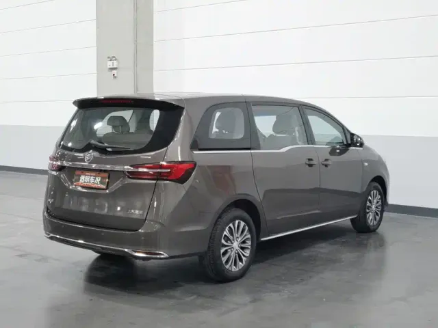 Buick Buick GL8 2023 Model Land Business Class Comfort — Фото автомобиля 2