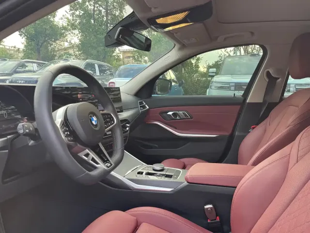 BMW 3 Series — Фото автомобиля 5