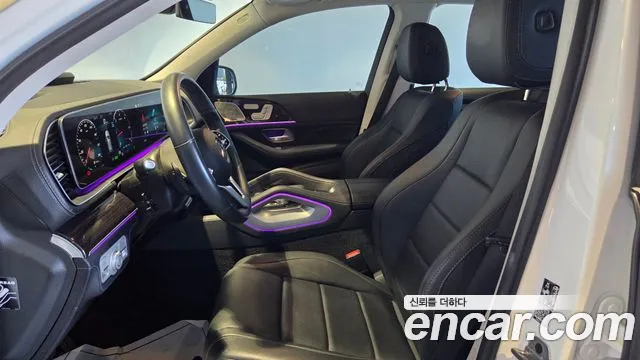 Mercedes-Benz GLE-Class — Фото автомобиля 14