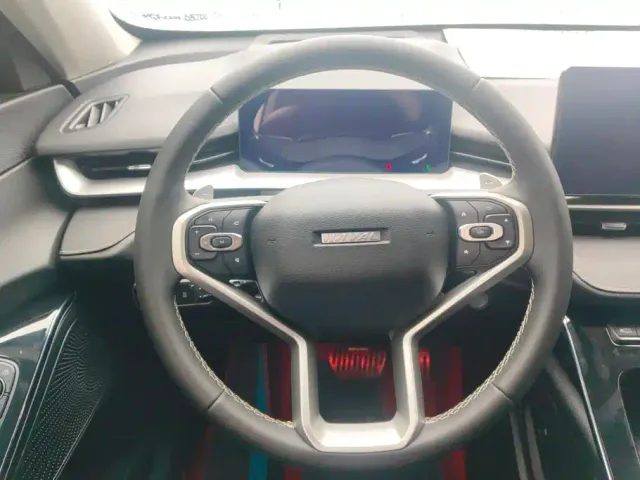 Haval H6 — Фото автомобиля 15
