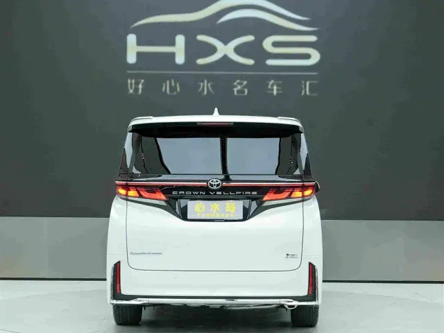 Toyota Vellfire — Фото автомобиля 5