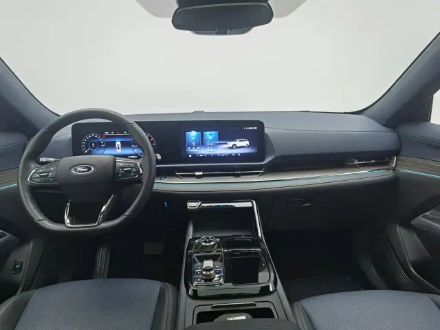 Ford Lingrui — Фото автомобиля 5