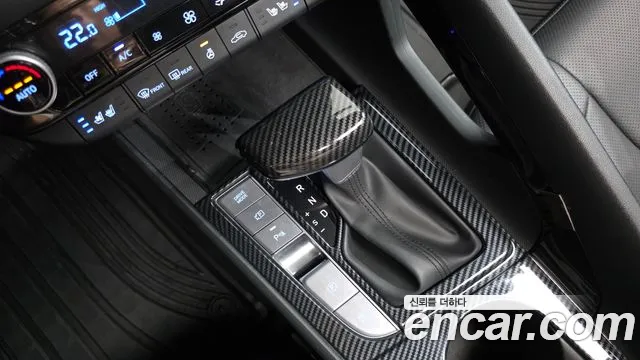 Hyundai Avante CN7 — Фото автомобиля 9