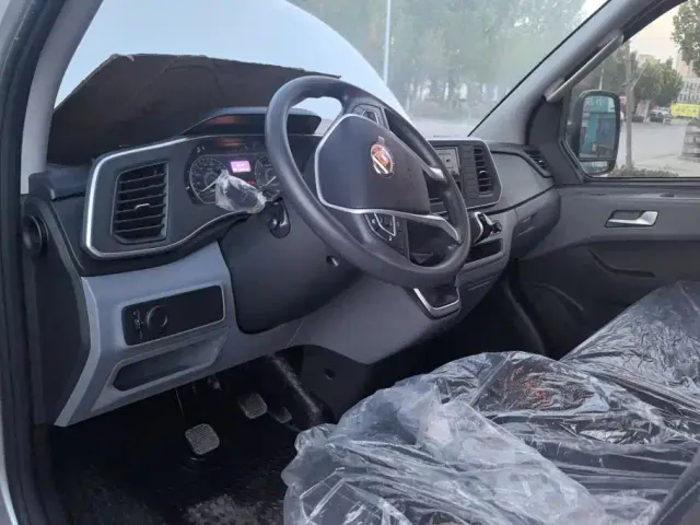 Maxus Xintu V80 — Фото автомобиля 12