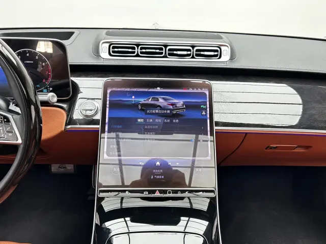 Mercedes-Benz Maybach S-Class — Фото автомобиля 18