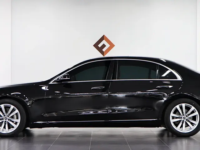 Mercedes-Benz S-Class — Фото автомобиля 7
