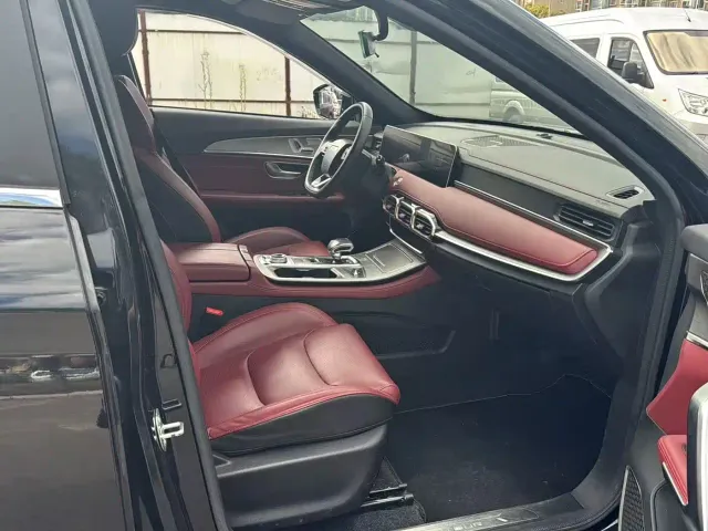 Jetour X70 Plus — Фото автомобиля 10