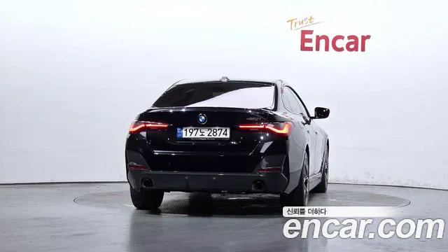 BMW 4-Series 4 серия (G22) 420i M Sport Performance Gran Coupe — Фото автомобиля 4