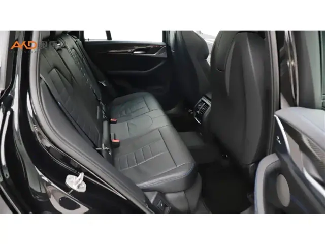 BMW X4 M40i — Фото автомобиля 8