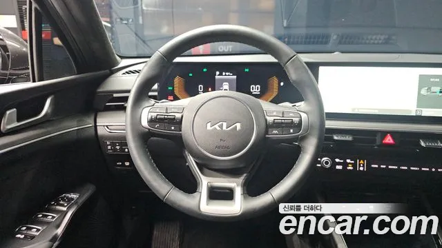 Kia K5 Generation 3 — Фото автомобиля 19