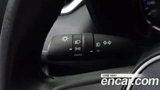 Toyota RAV4 — Фото автомобиля 15