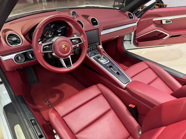 Porsche Porsche 718 2022 Boxster 2.0T — Фото автомобиля 4