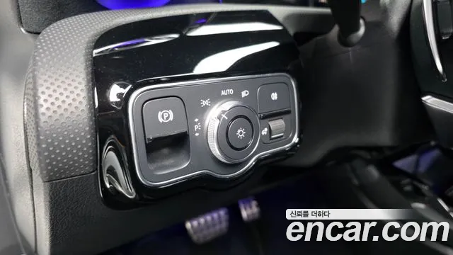 Mercedes-Benz A-Class W177 — Фото автомобиля 17