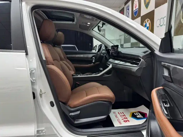 Geely Vision X6 — Фото автомобиля 10