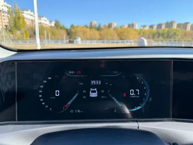 Changan Eado — Фото автомобиля 13