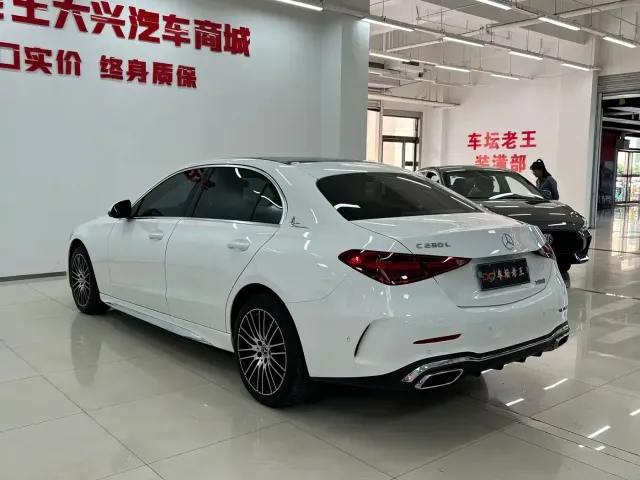 Mercedes-Benz C-Class — Фото автомобиля 17