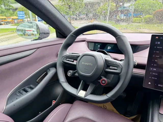 Xiaomi SU7 — Фото автомобиля 10