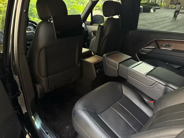 Land Rover Range Rover — Фото автомобиля 11