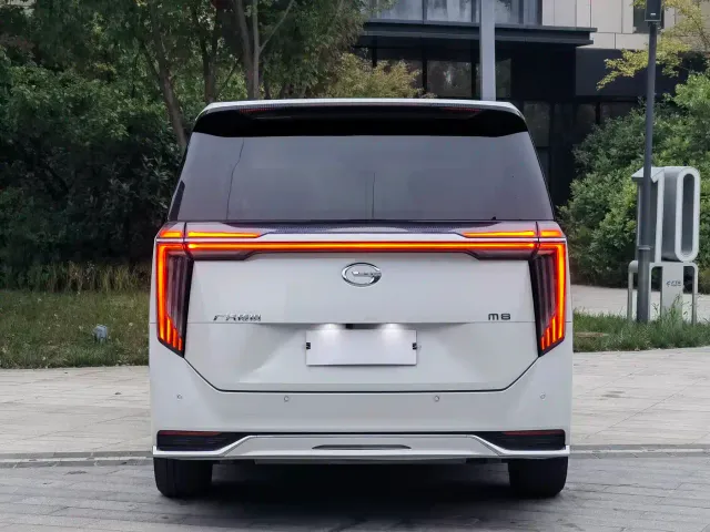GAC Trumpchi M8 — Фото автомобиля 6