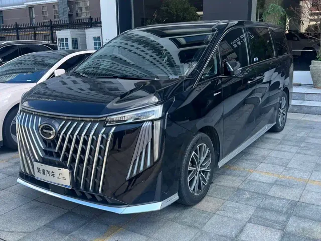 GAC Trumpchi M8 — Фото автомобиля 3