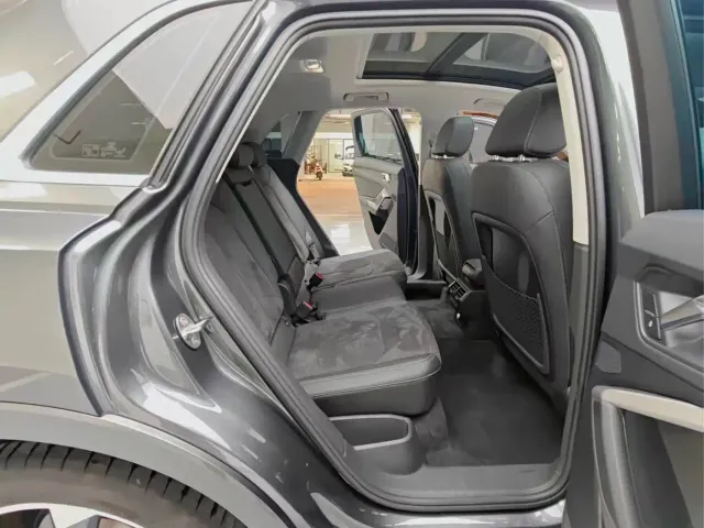 Audi Q3 — Фото автомобиля 20