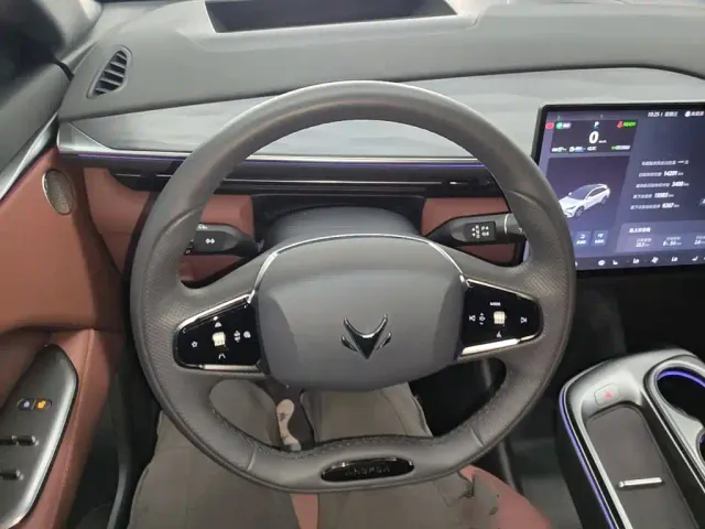 Arcfox Alpha T5 — Фото автомобиля 10