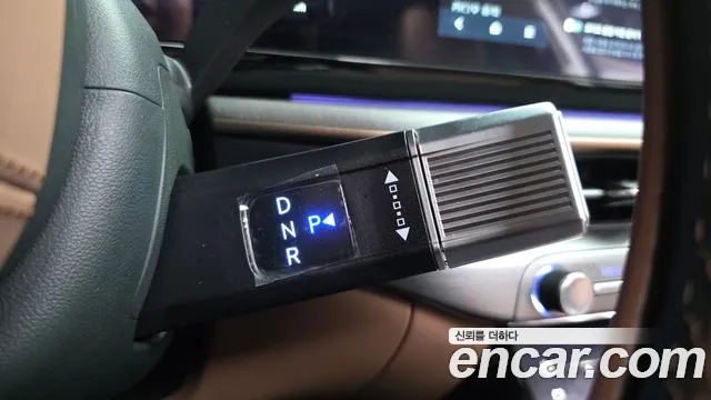 Hyundai Grandeur GN7 — Фото автомобиля 12
