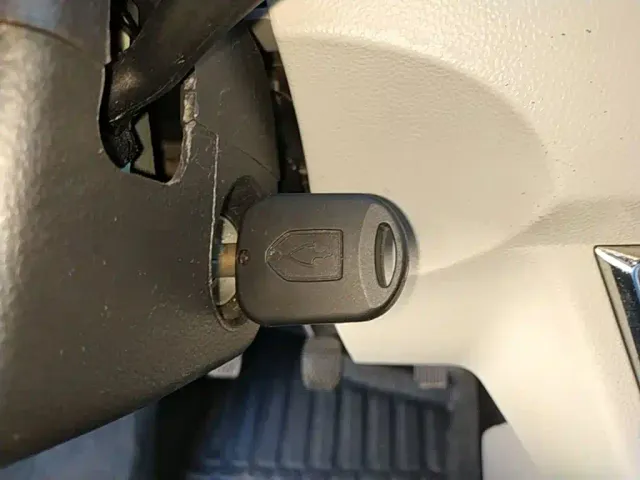 Jinbei New Hiace S — Фото автомобиля 8
