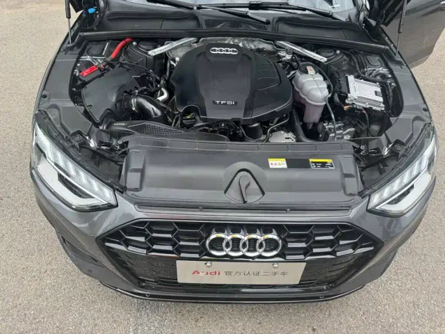 Audi A4L — Фото автомобиля 11