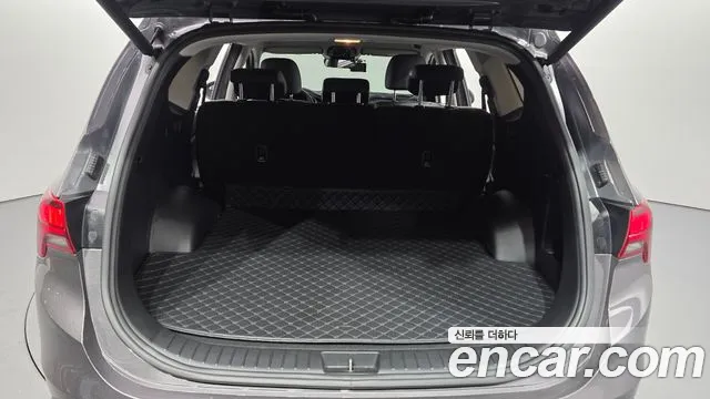 Hyundai Santa Fe New — Фото автомобиля 24
