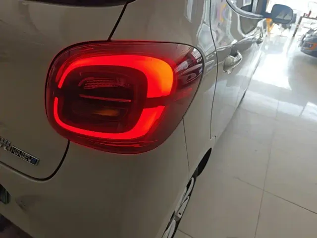 Wuling Hongguang Mini EV — Фото автомобиля 7