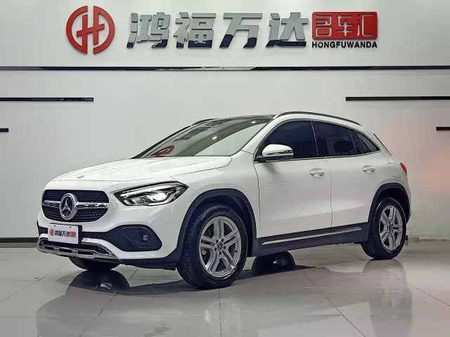 Фотография автомобиля — Mercedes-Benz GLA-Class