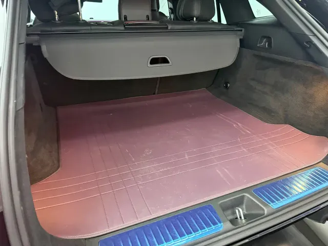 Mercedes-Benz EQE SUV — Фото автомобиля 15