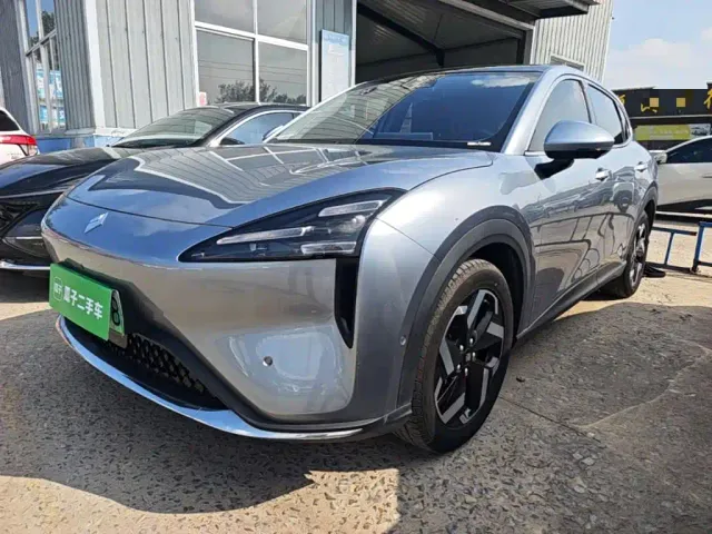 Фотография автомобиля — Baojun Yunhai