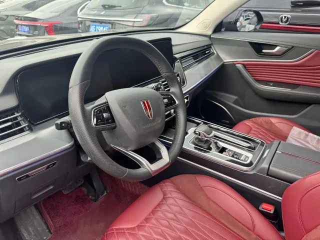 Hongqi HS5 — Фото автомобиля 6