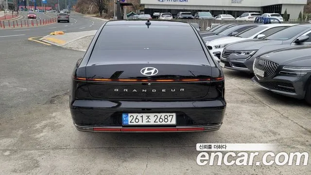 Hyundai Grandeur Grandeur (GN7) 2.5 Бензин 2WD — Фото автомобиля 4