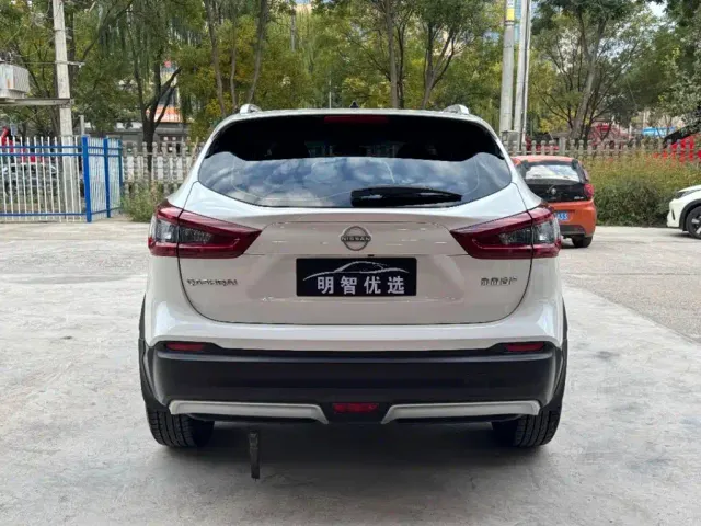 Nissan Qashqai — Фото автомобиля 8